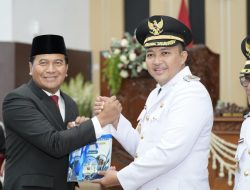 Sambutan Perdana, Bupati Pasuruan Ajak Masyarakat Bergandeng Tangan