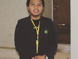 Gaji Guru atau Upah Pesuruh?