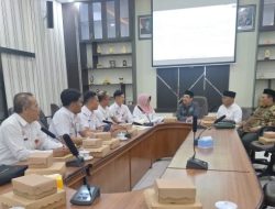 Pimpin Raperda, Abah Satar Tekankan Pentingnya Sinergitas Legislatif dan Eksekutif