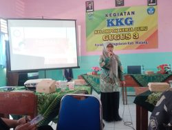 AGEM (Administrasi Genggam): Administrasi Guru Kelas Berbasis Smartphone/HP Inovasi Praktis dari Guru Penggerak untuk Meringankan Beban Administrasi Pembelajaran