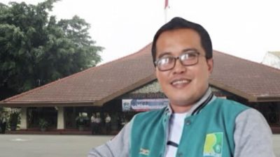 HUSNUL HAKIM, Sy, MH, — Dekan FISIP UNIRA Malang dan Pemerhati Kebijakan Publik