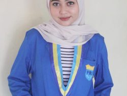 Peran Strategis Santri Perempuan ; di Balik Tirai Pesantren Menuju Jantung Ibu Pertiwi