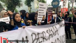 Mahasiswa PMII Kabupaten Malang Gelar Aksi di DPRD dan Aksi Teatrikal di Kodim 0818