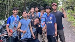 KKN-T Universitas Al-Qolam Malang Bersama Warga: Kolaborasi Bersihkan Sungai Demi Lingkungan Sehat di Dusun Karya 4