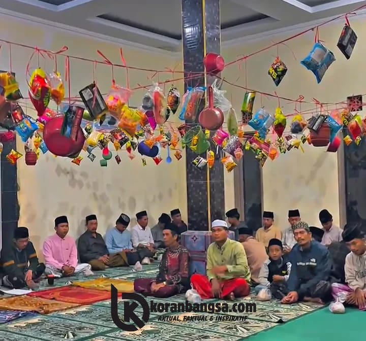 Maulid nabi Muhammad Saw. Sekaligus pengukuhan remas darul Istiqomah Desa manggisan sumberduren krucil Probolinggo